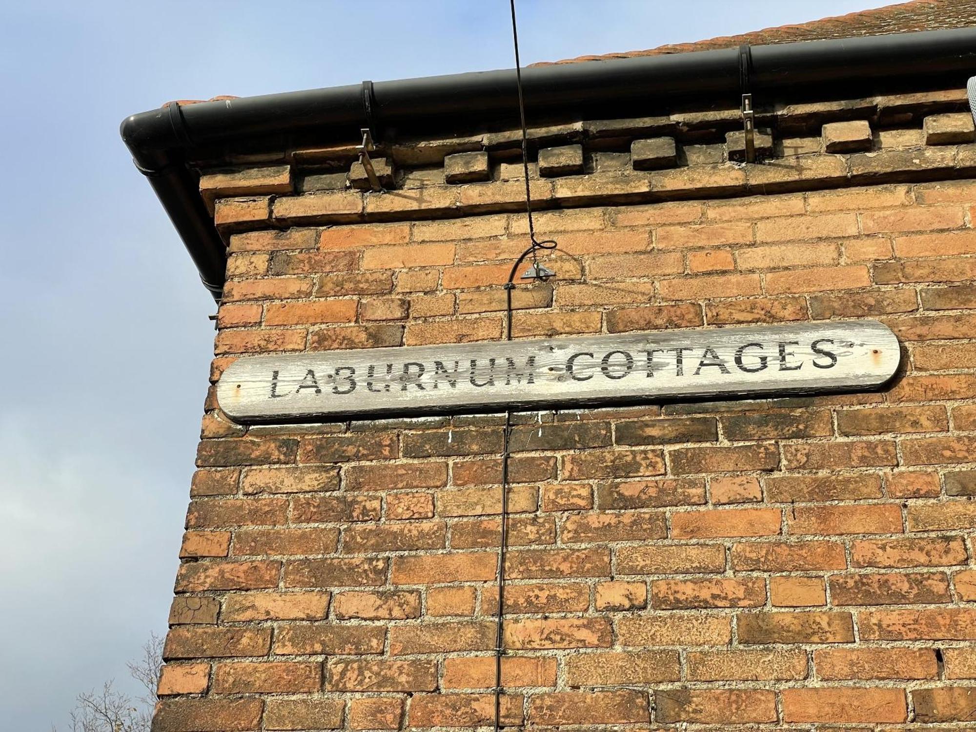 ストラットフォード＝アポン＝エイボン Laburnum No3 By Oracleヴィラ エクステリア 写真